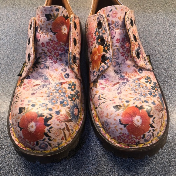 Vintage floral dr marten loafers. - Picture 2 of 13